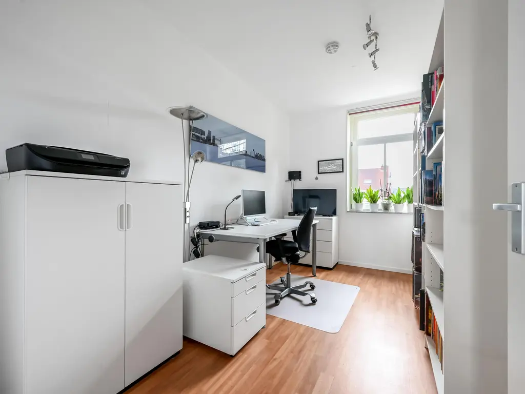 Job van der Zeelaan 43, MAASSLUIS