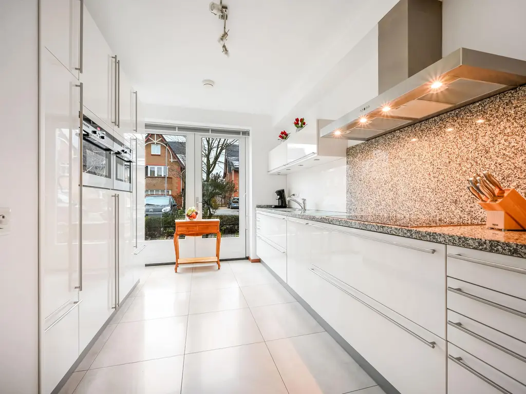 Job van der Zeelaan 43, MAASSLUIS