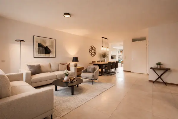 Job van der Zeelaan 43