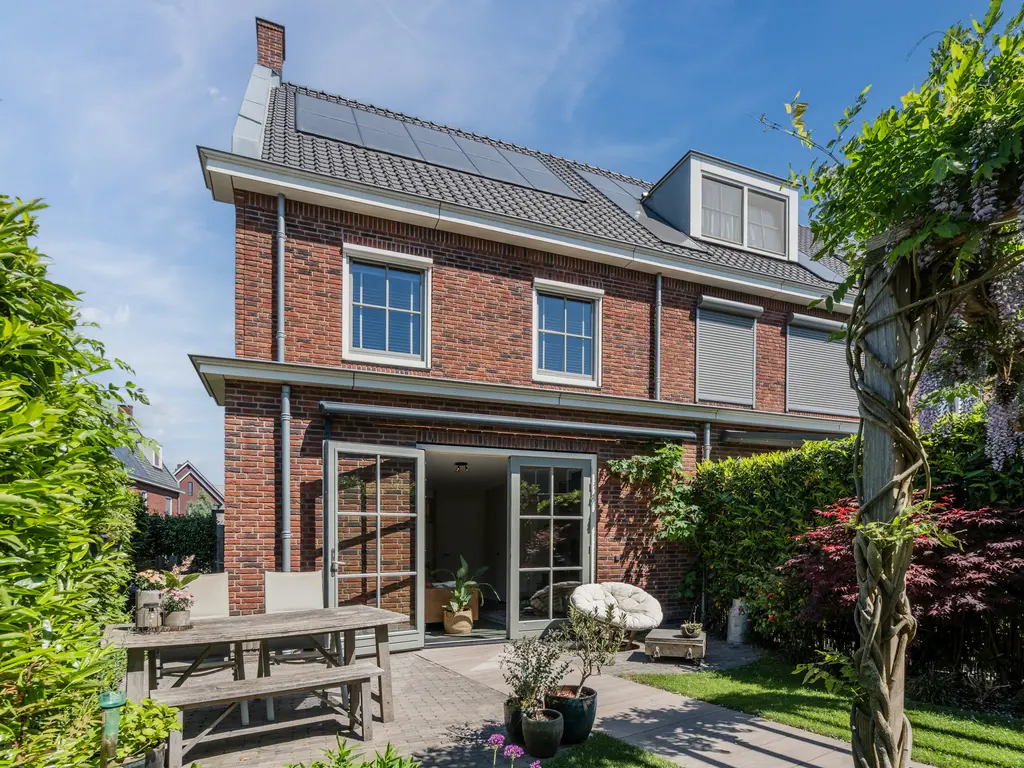 Eiland 15, MAASSLUIS