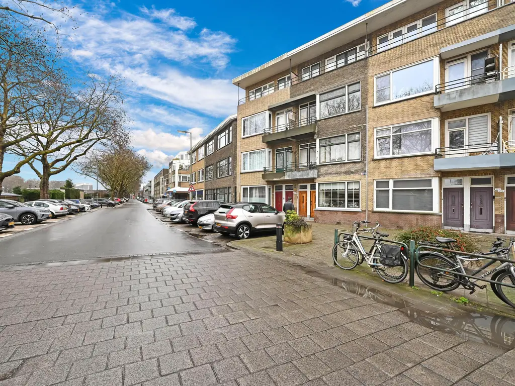 Willemskade 213 1, SCHIEDAM