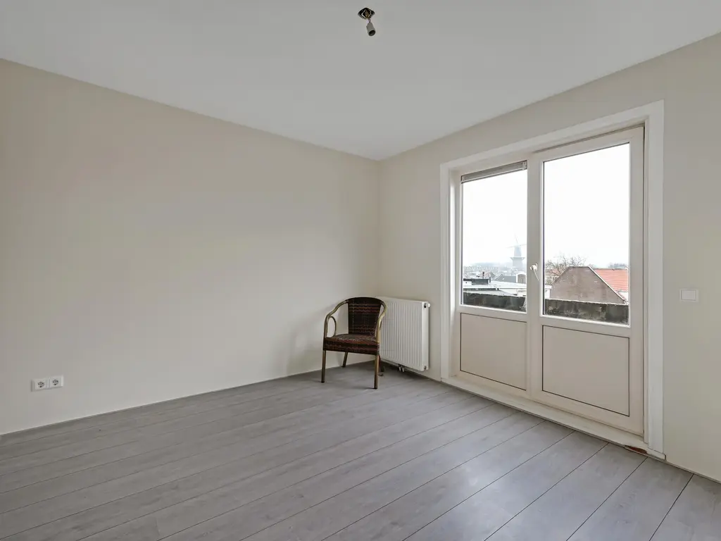 Willemskade 213 1, SCHIEDAM