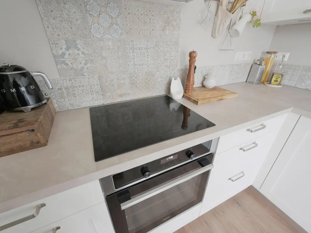 Hoeker 13, MAASSLUIS