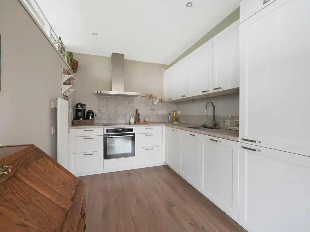 Hoeker 13, MAASSLUIS