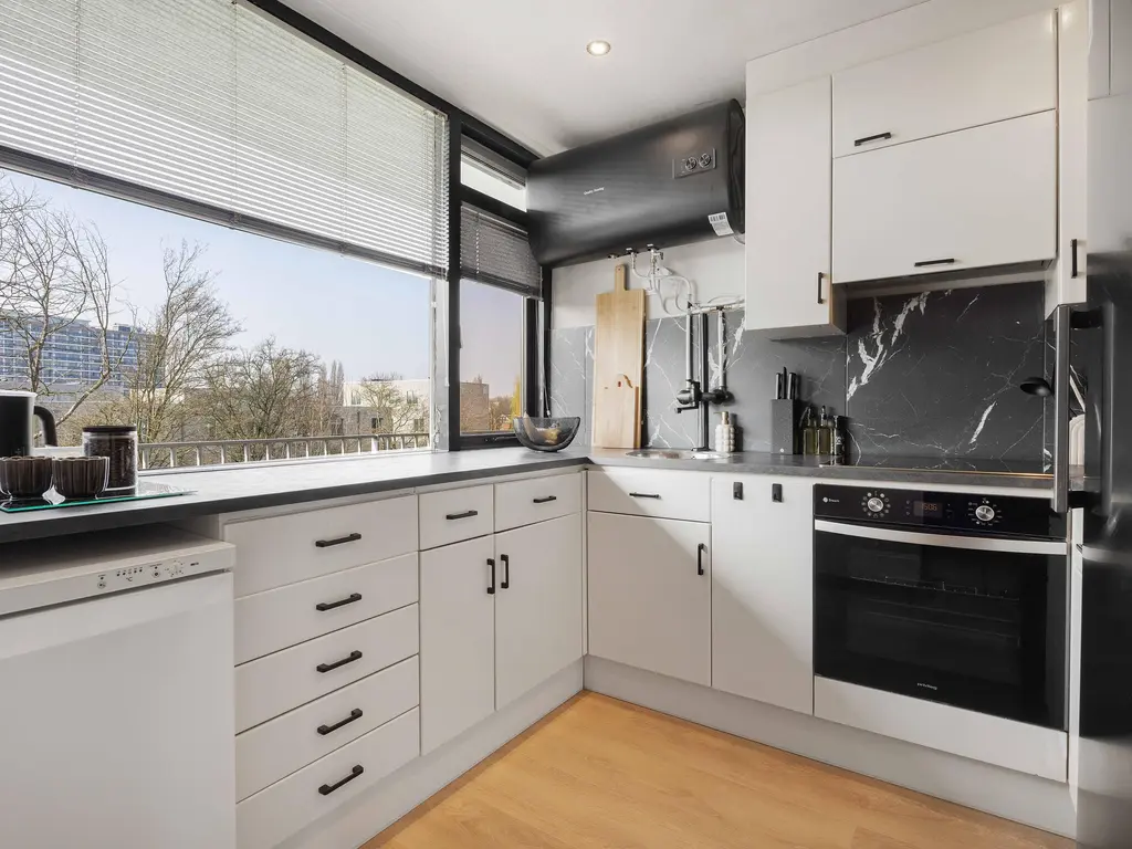 Jacoba van Beierenstraat 94, VLAARDINGEN