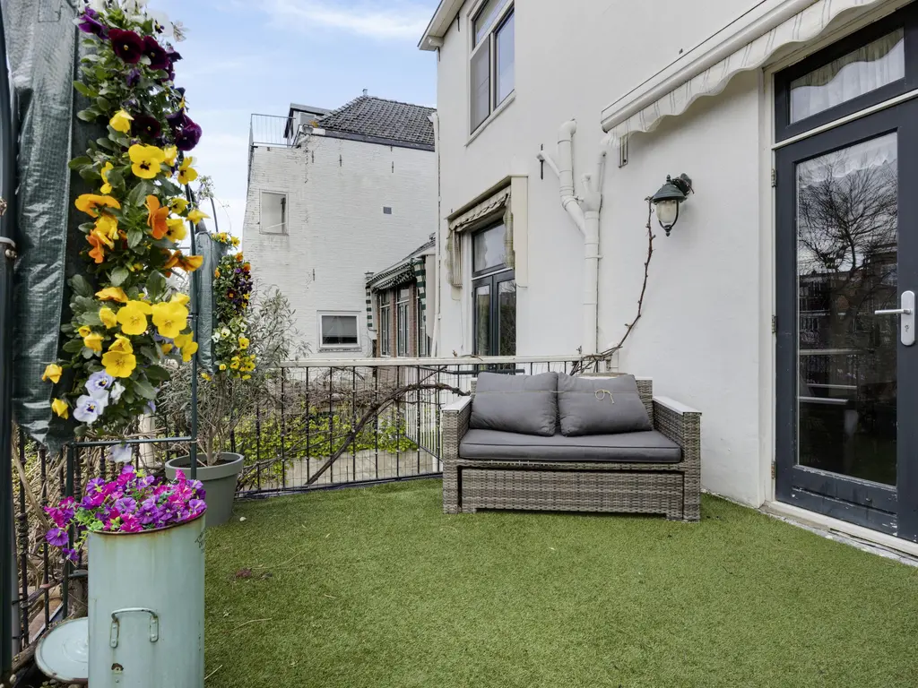 Zuiddijk 42, MAASSLUIS