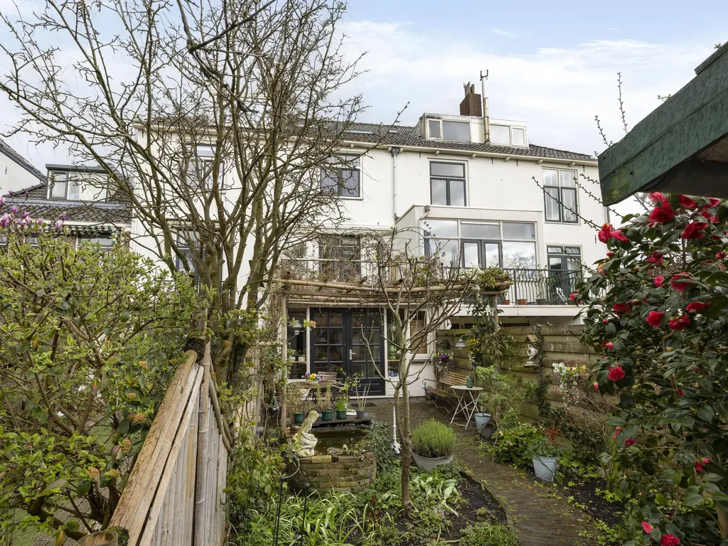 Zuiddijk 42, MAASSLUIS