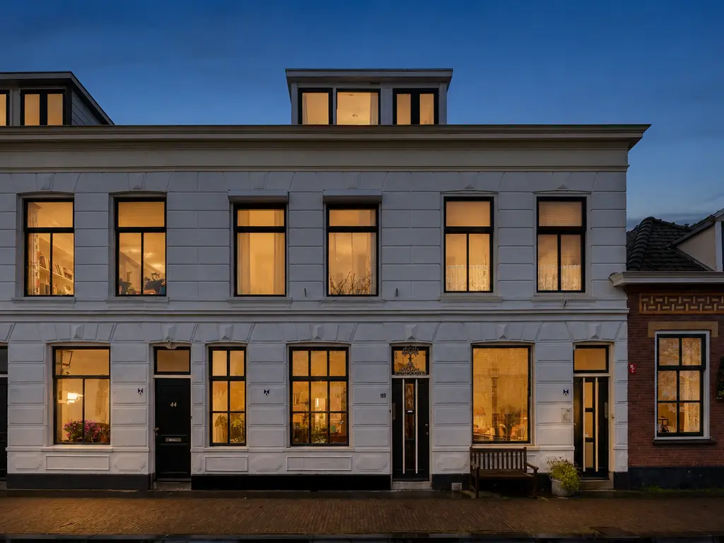 Zuiddijk 42, MAASSLUIS