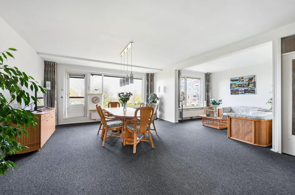 Dr. Albert Schweitzerdreef 261