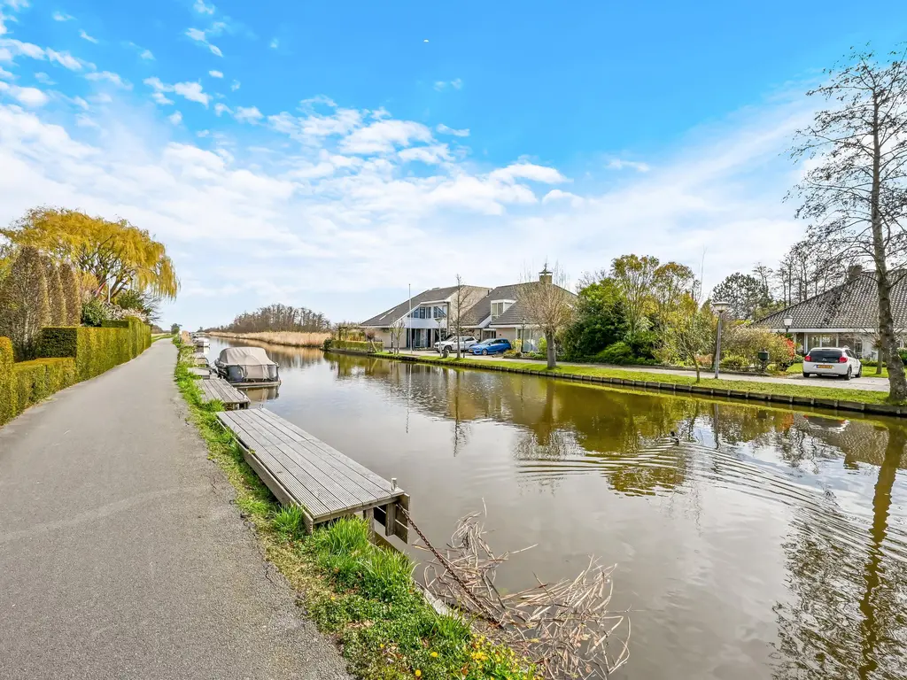 Kluishof 26, MAASLAND