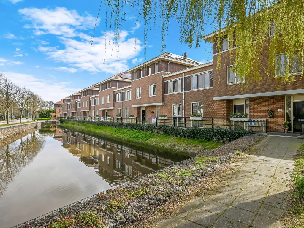 Kluishof 26, MAASLAND