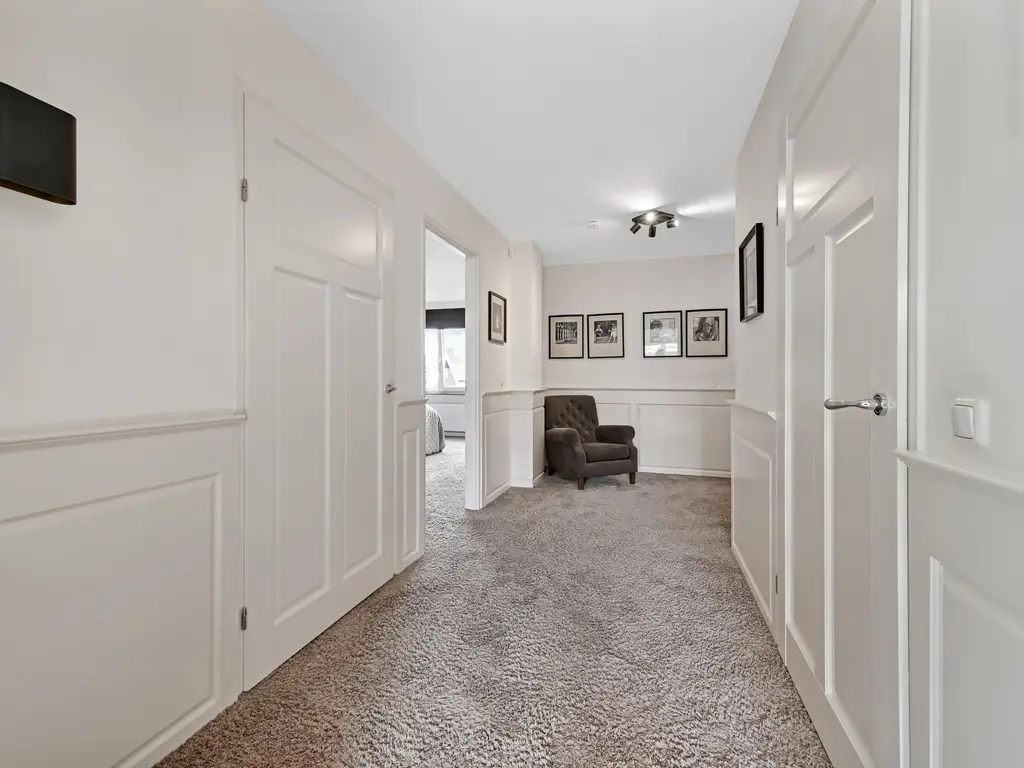 Kluishof 26, MAASLAND