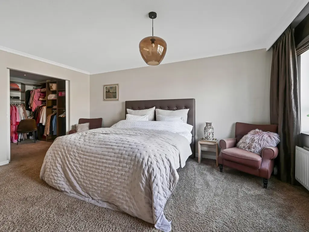 Kluishof 26, MAASLAND