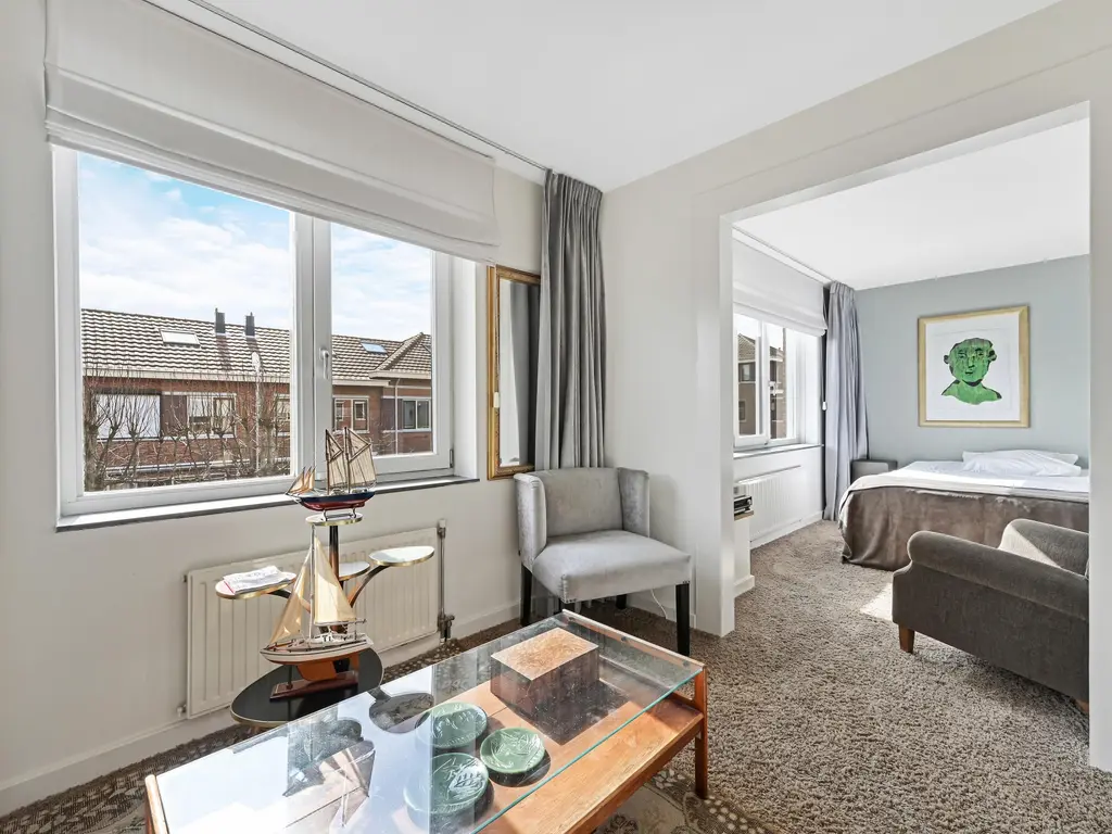 Kluishof 26, MAASLAND