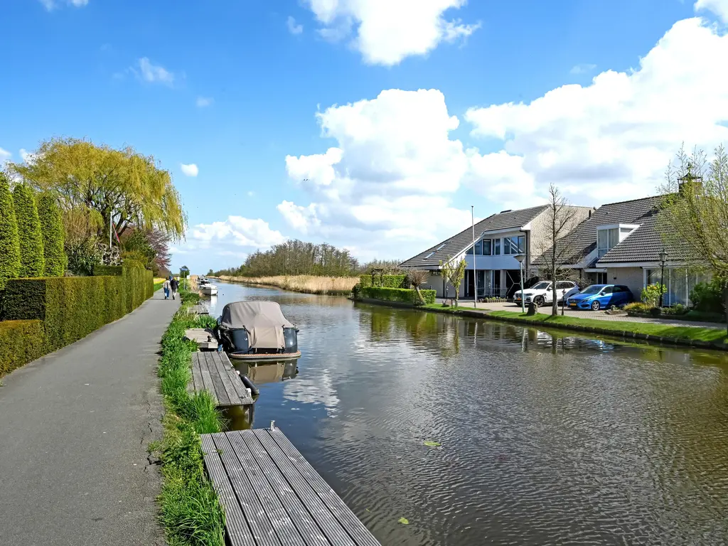 Hondsdraf 49, MAASLAND