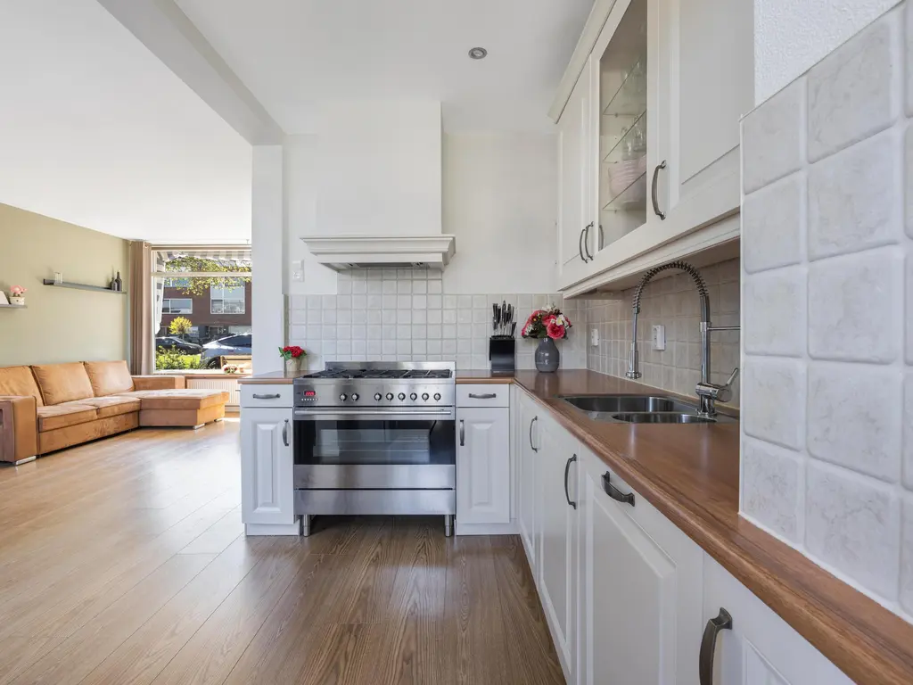 Hobbemastraat 4, MAASSLUIS