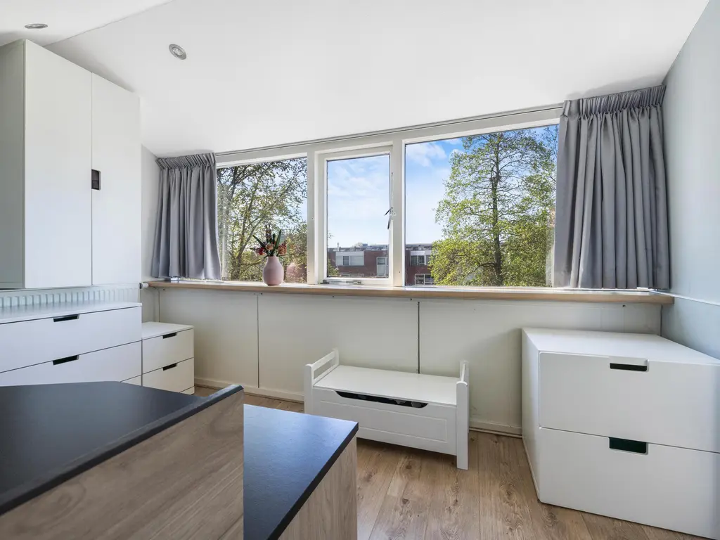 Hobbemastraat 4, MAASSLUIS