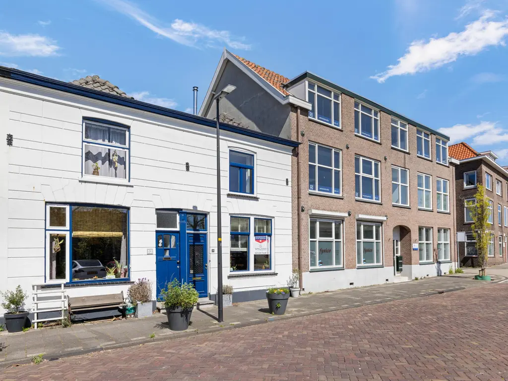 Fenacoliuslaan 10, MAASSLUIS