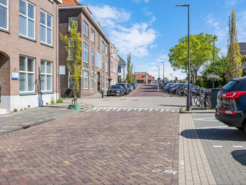 Fenacoliuslaan 10, MAASSLUIS