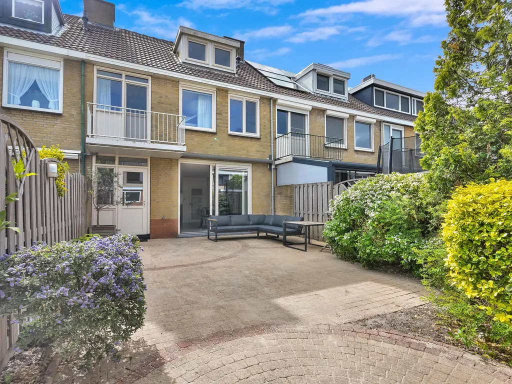 Uiverlaan 46, MAASSLUIS