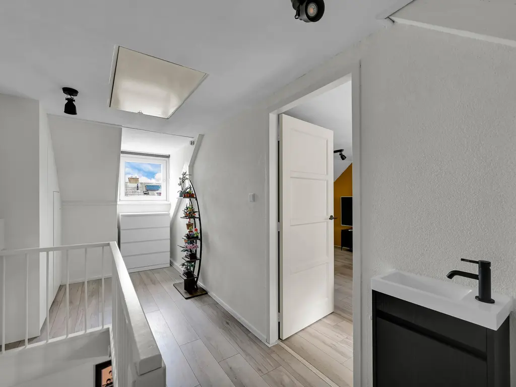 Uiverlaan 46, MAASSLUIS