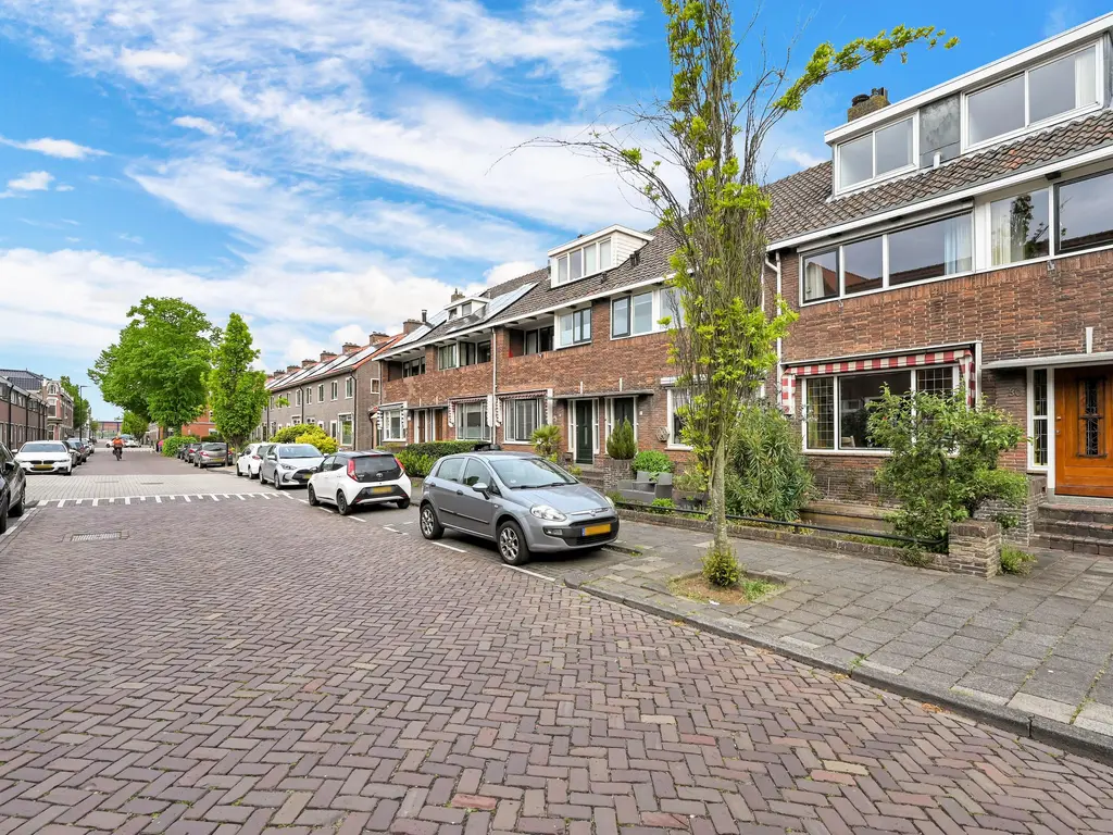 Fenacoliuslaan 30, MAASSLUIS