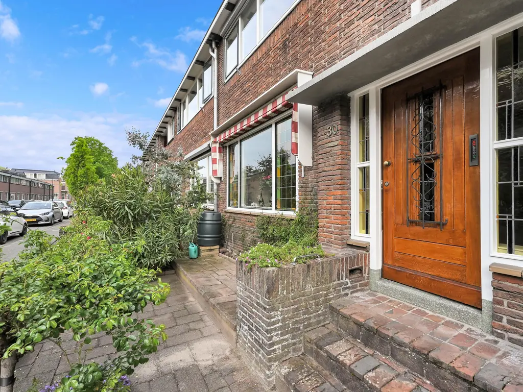 Fenacoliuslaan 30, MAASSLUIS