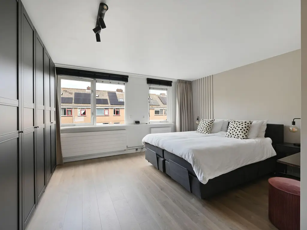 Plevierstraat 62, MAASSLUIS