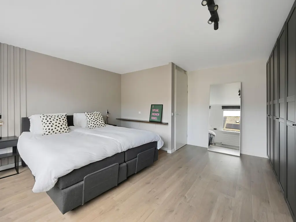 Plevierstraat 62, MAASSLUIS