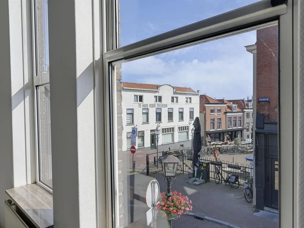 De Put 16, MAASSLUIS