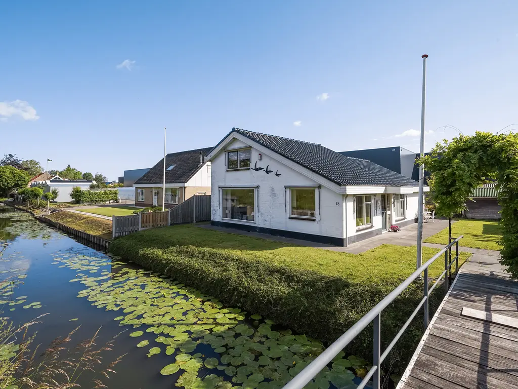 Maasdijk 73, MAASDIJK