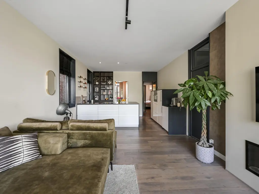 Haven 18RD, MAASSLUIS