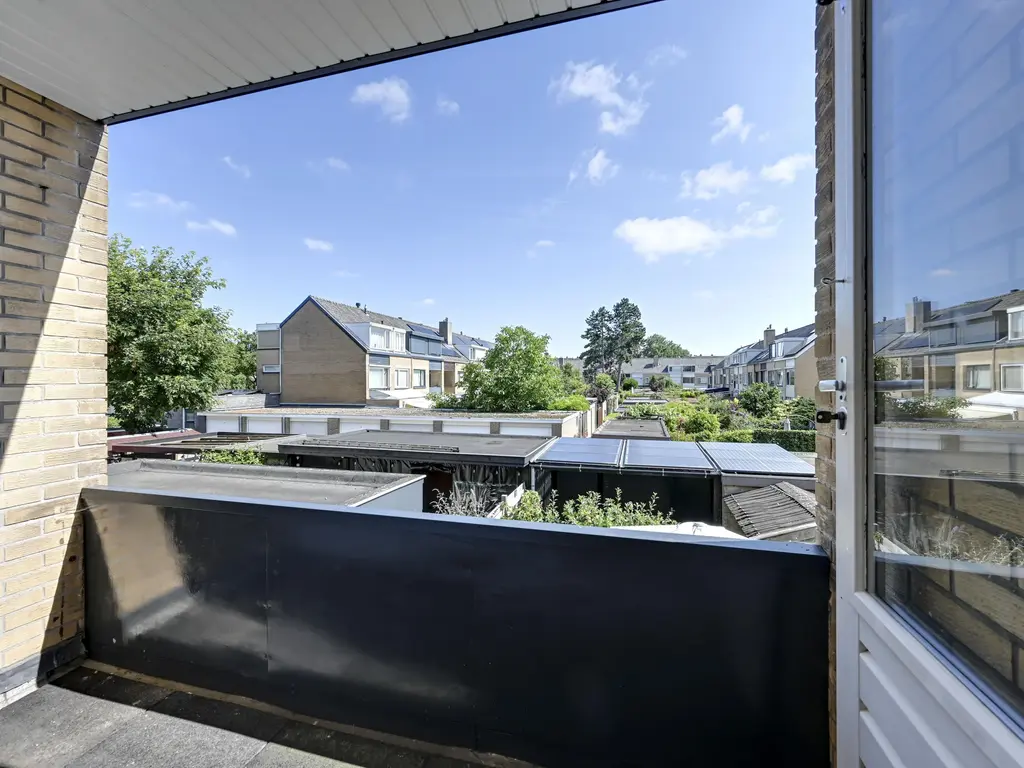 Lijsterlaan 108, MAASSLUIS