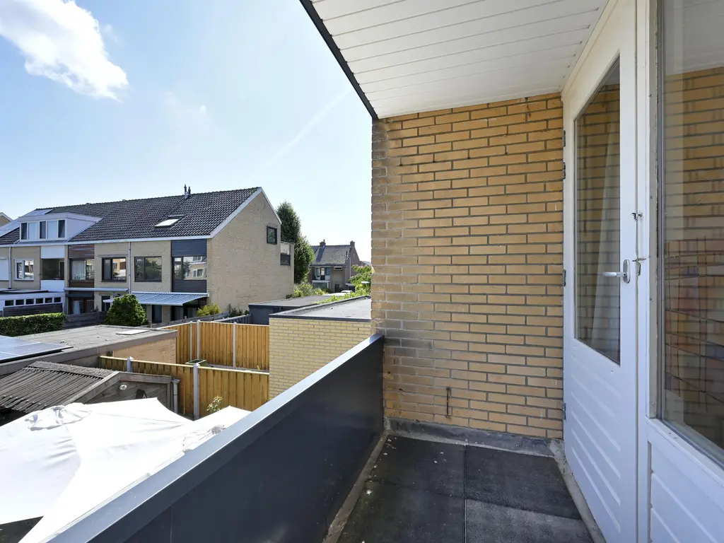 Lijsterlaan 108, MAASSLUIS