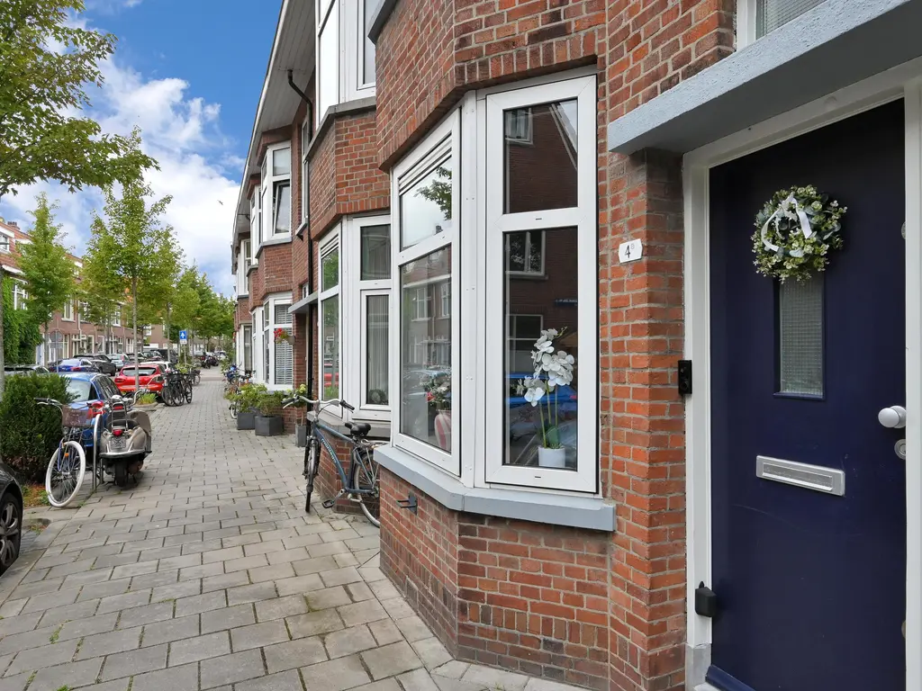 J A Alberdingk Thijmstraat 4B, SCHIEDAM