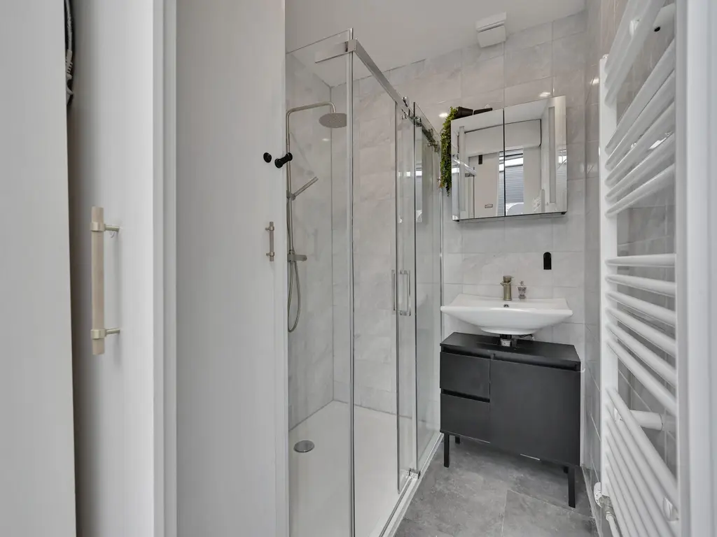 J A Alberdingk Thijmstraat 4B, SCHIEDAM