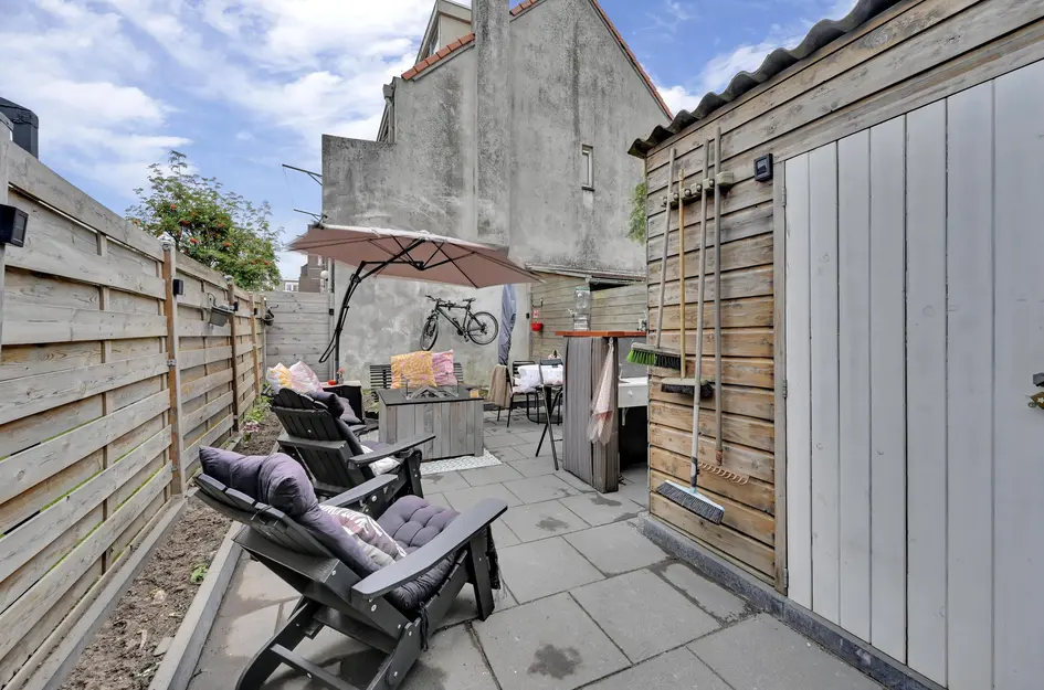 J A Alberdingk Thijmstraat 4B