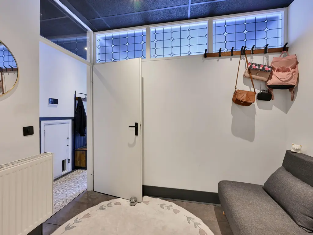 J A Alberdingk Thijmstraat 4B, SCHIEDAM
