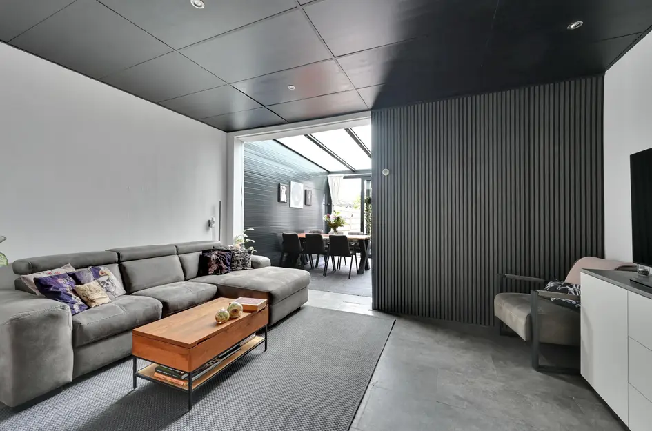 J A Alberdingk Thijmstraat 4B
