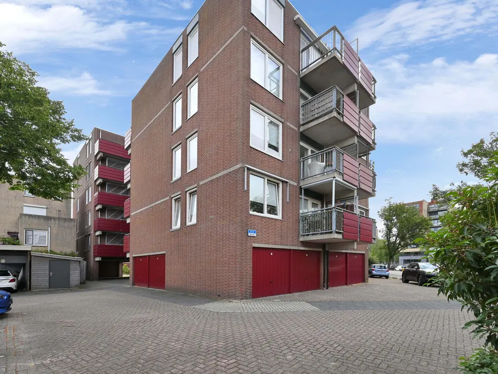 Buis 91, MAASSLUIS