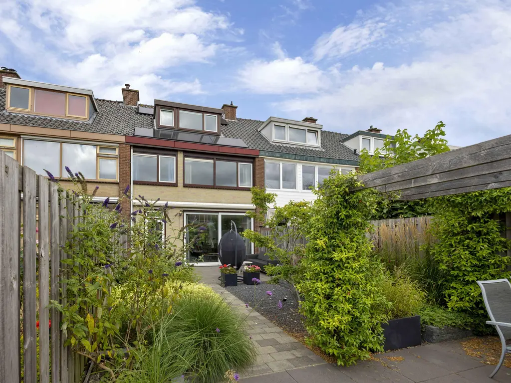 Nachtegaallaan 23, MAASSLUIS