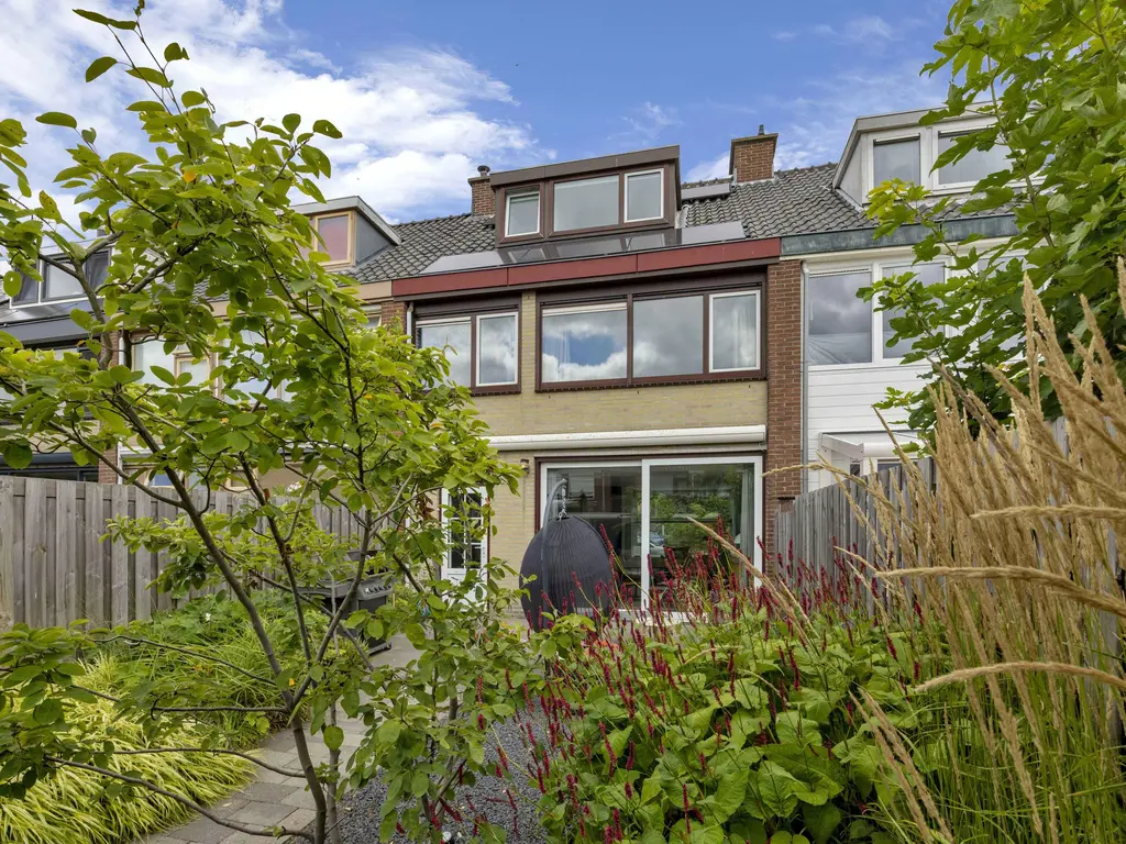 Nachtegaallaan 23, MAASSLUIS
