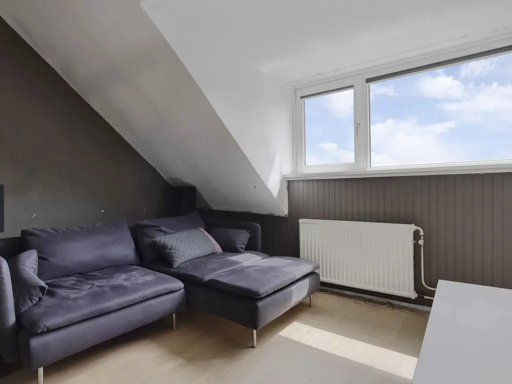 Nachtegaallaan 23, MAASSLUIS