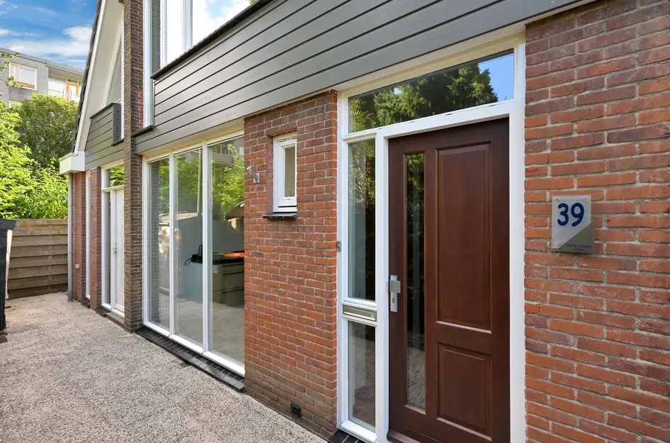 Pieter de Hoochstraat 39