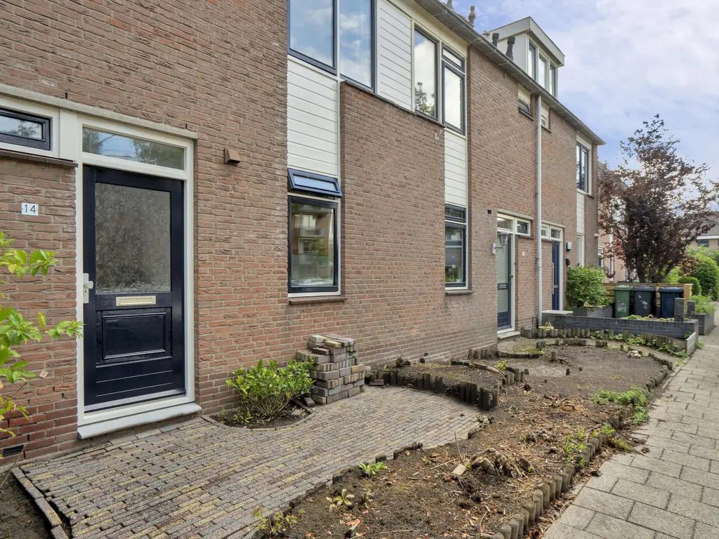 Oudlaan 14, NAALDWIJK