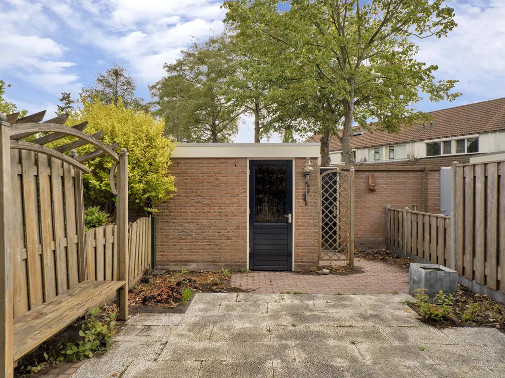 Oudlaan 14, NAALDWIJK