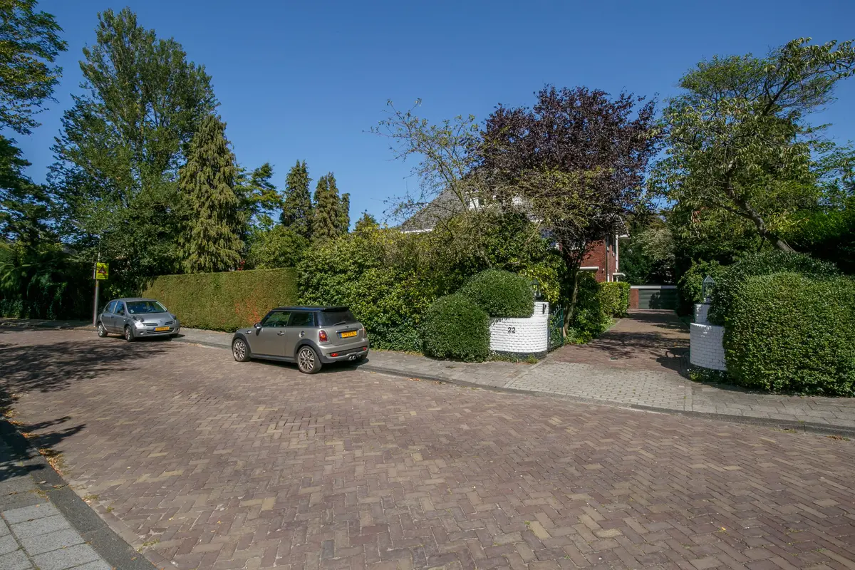 De lommerijke Bremhorstlaan