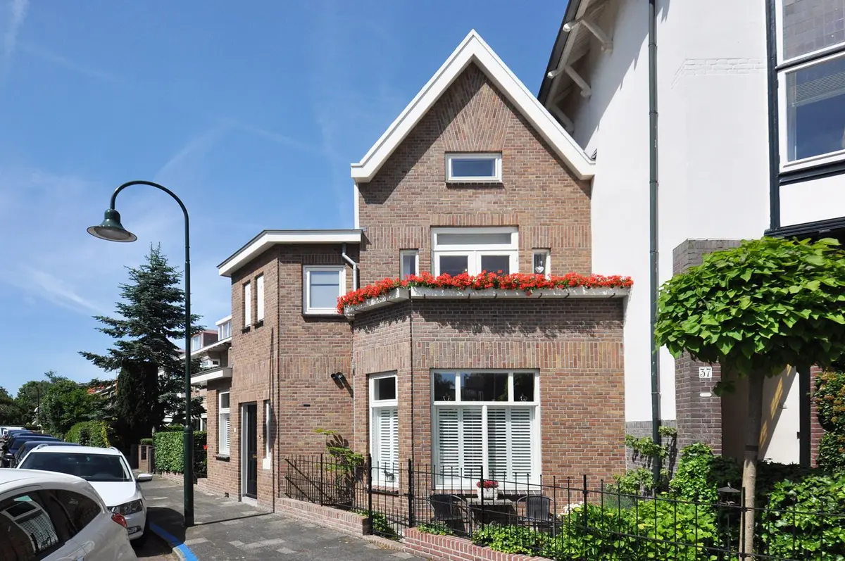 Laan van Rustenburg 2 Voorburg