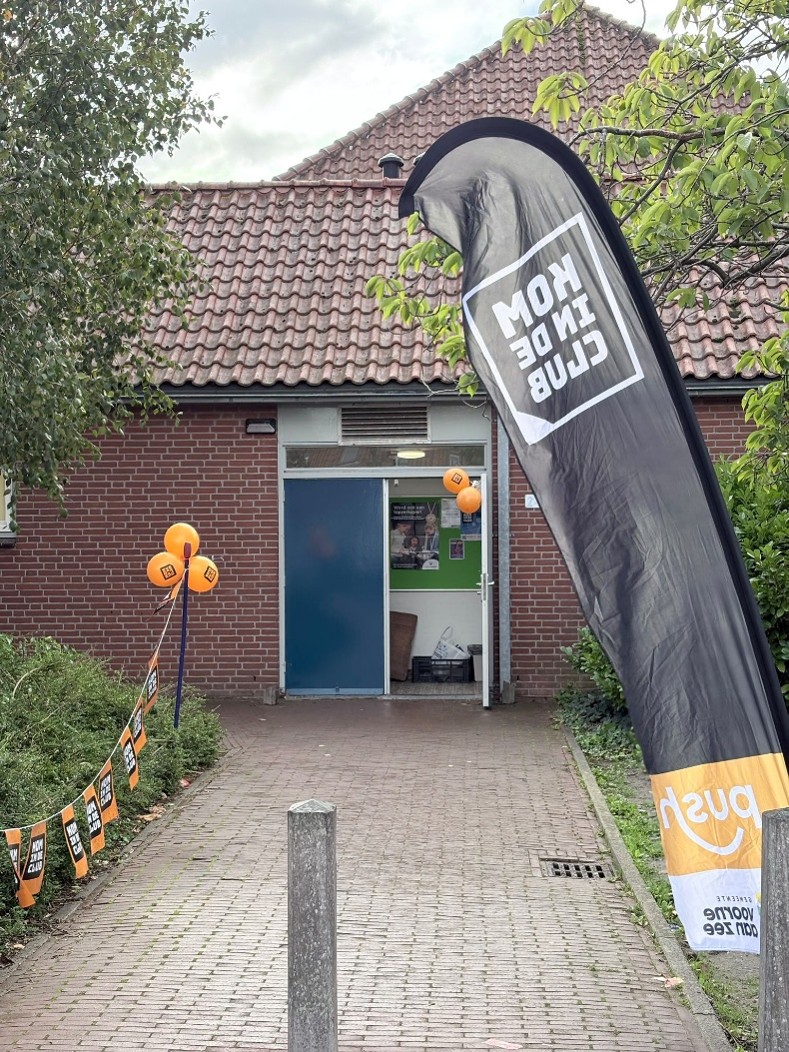 Terugblik: Kom in de Club! in Voorne aan Zee foto