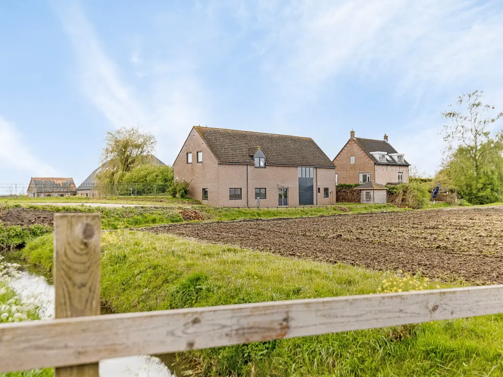 Driehoefijzersstraat 31a, Zevenbergschen Hoek